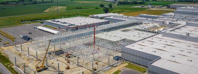 Za 1,5 mld zł trwa rozbudowa wielkiej fabryki Volkswagena pod Poznaniem. Powstaje zaplecze produkcyjne dla elektrycznego Craftera