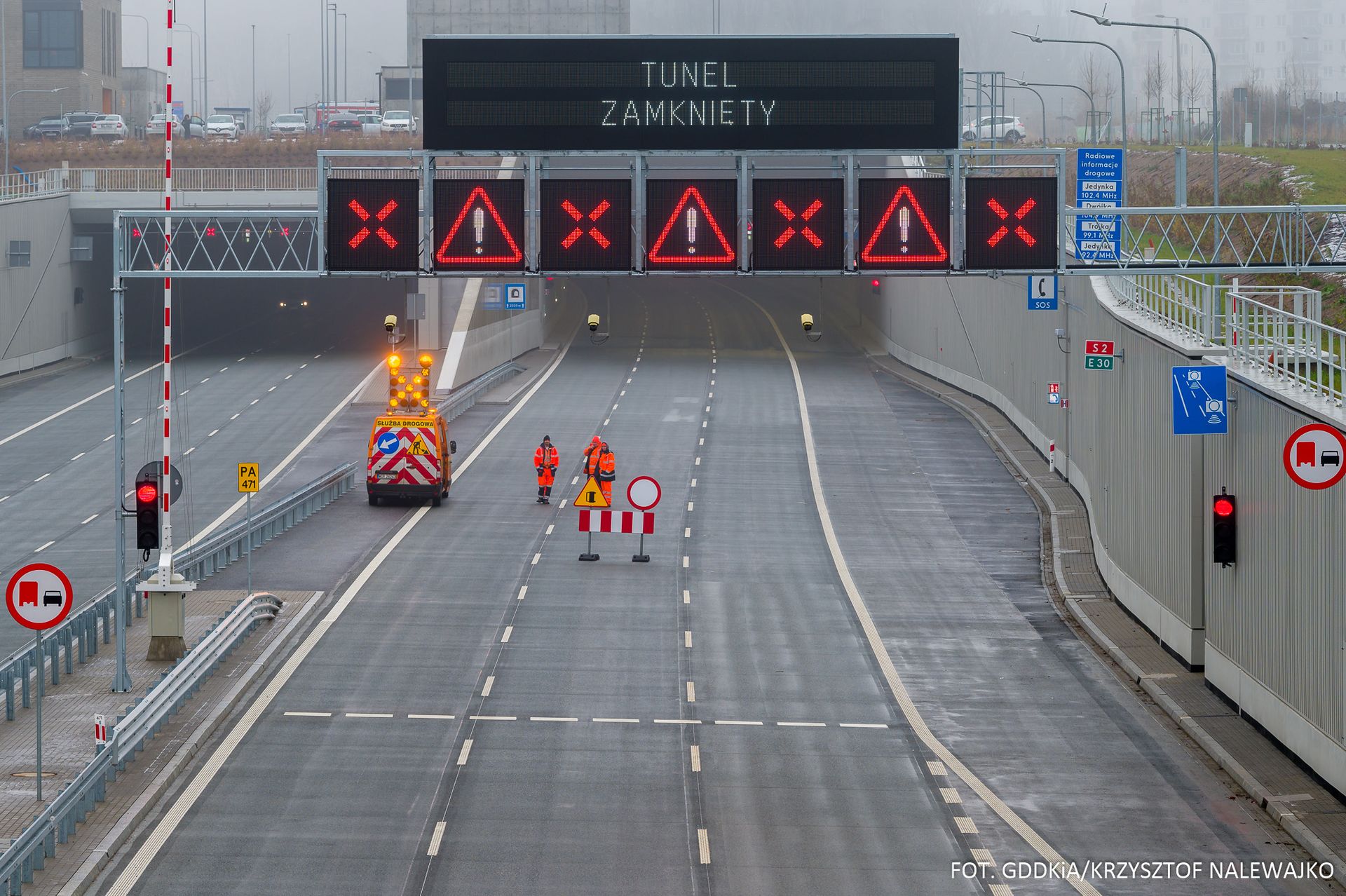 W ciągu kilku najbliższych dni zostanie otwarty tunel w ciągu Południowej Obwodnicy Warszawy 