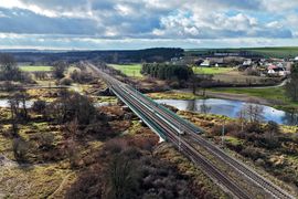 PKP PLK kontynuują modernizację najważniejszej linii kolejowej w woj. świętokrzyskim 