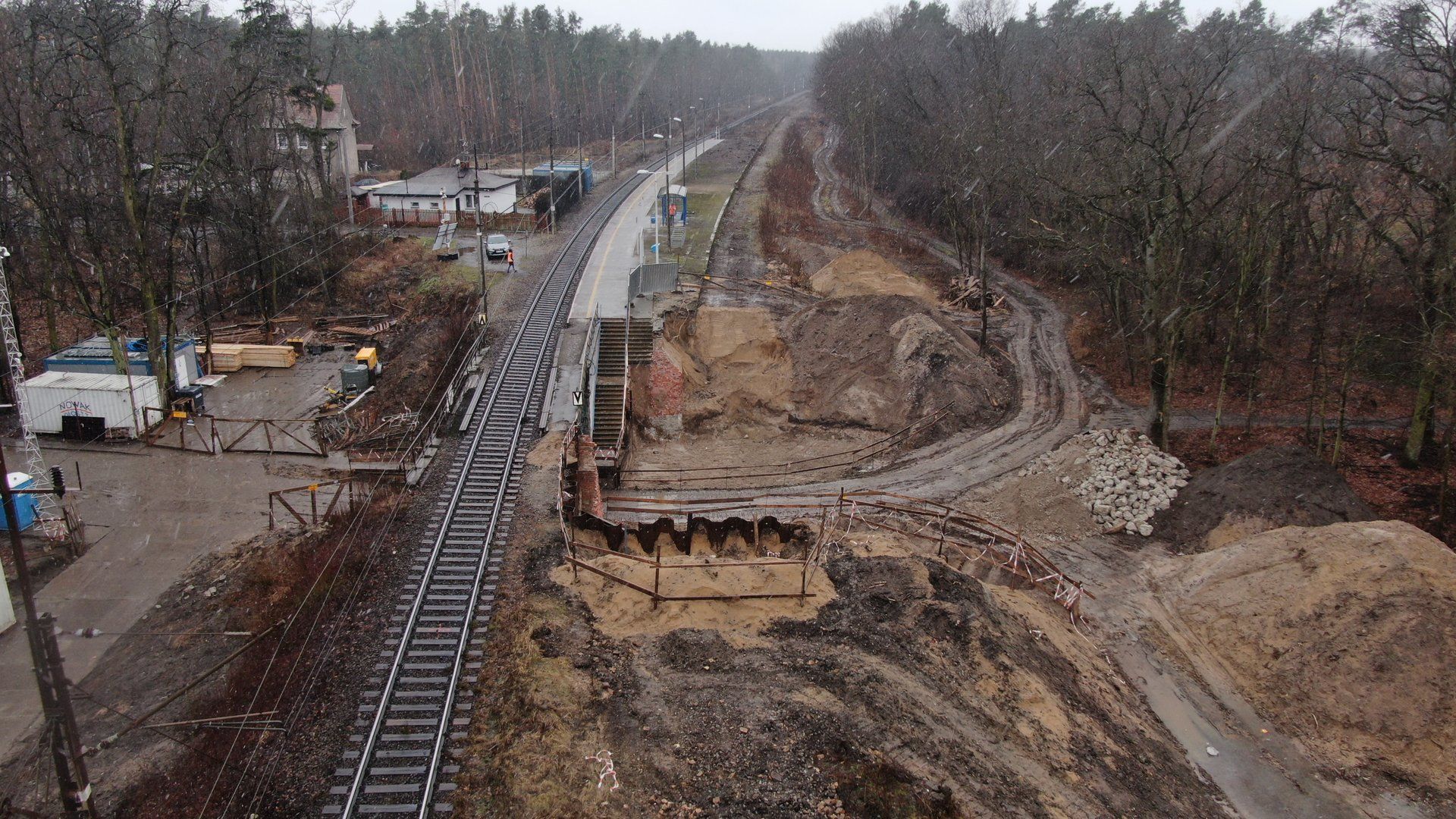 PKP PLK rozpoczynają przebudowę mostów i wiaduktów między Czernicą Wrocławską i Siechnicami 