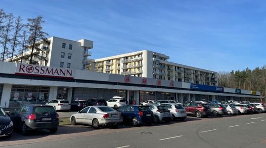 Kolejna transakcja na rynku nieruchomości handlowych w Warszawie