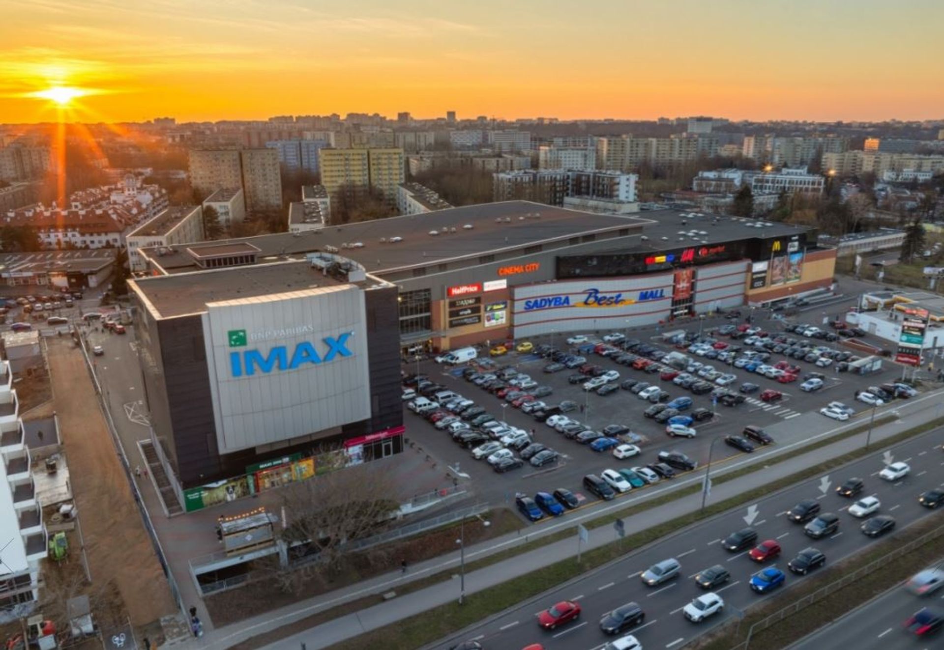 Sadyba Best Mall z innowacyjnym rozwiązaniem dla osób niewidomych i niedowidzących