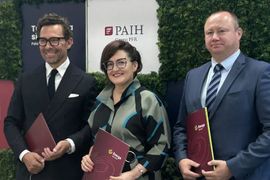 Więcej inwestycji w Polsce dzięki energii z OZE. Energa-Operator i PAIH podpisały porozumienie