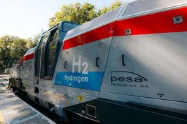 Kolejowa rewolucja na Dolnym Śląsku nabiera rozpędu