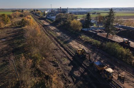 Modernizacja linii kolejowej Siedlce – Sokołów Podlaski przyspieszona o rok. Nowe miejscowości szybciej zyskają dostęp do kolei