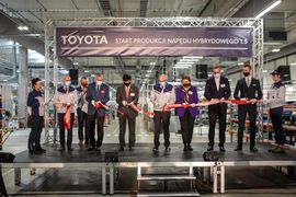 Toyota podwaja w Wałbrzychu produkcję elektrycznych napędów hybrydowych do modelu Yaris