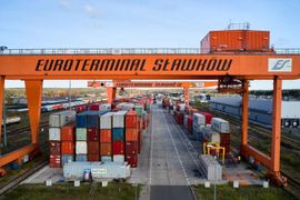 Trwa rozbudowa terminalu w Sławkowie. Inwestycja w bezpieczeństwo logistyczne Polski i UE