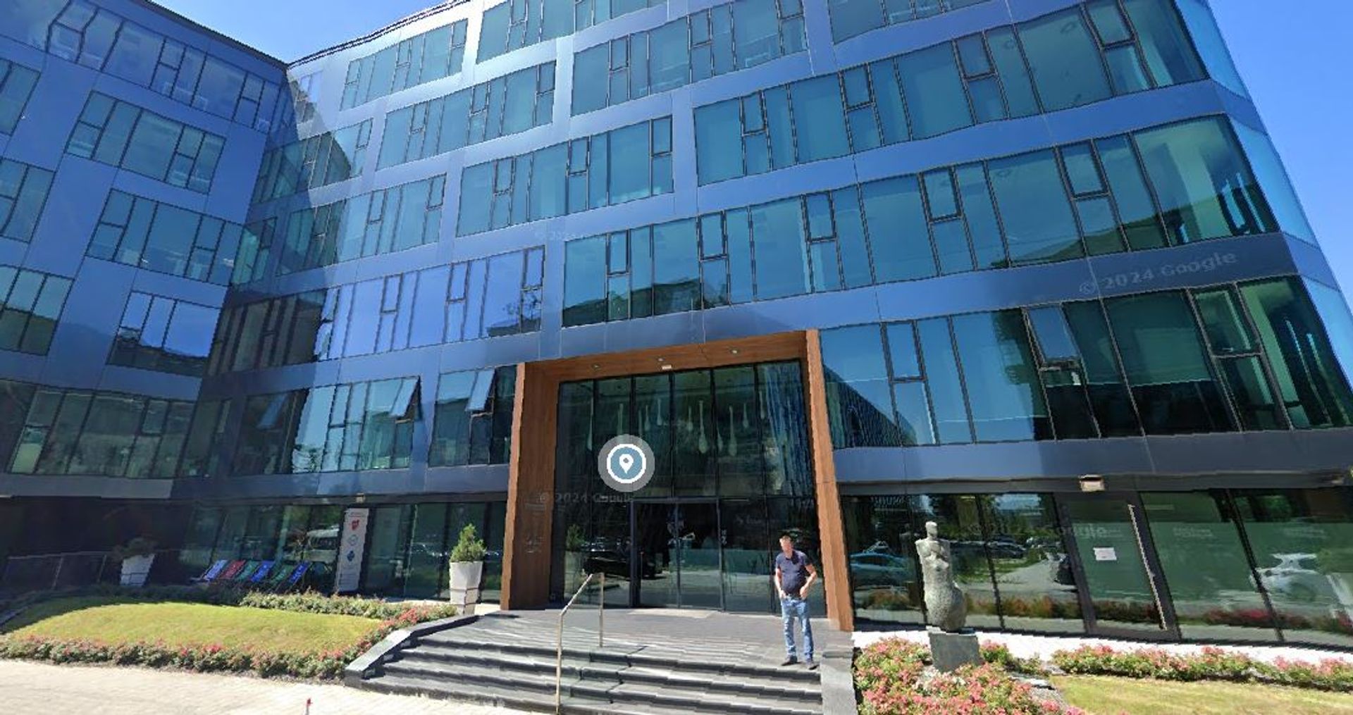 Niedawno wybudowany biurowiec w Krakowie ma zostać wyburzony. Co powstanie w tym miejscu?