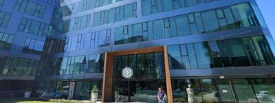 Niedawno wybudowany biurowiec w Krakowie ma zostać wyburzony. Co powstanie w tym miejscu?