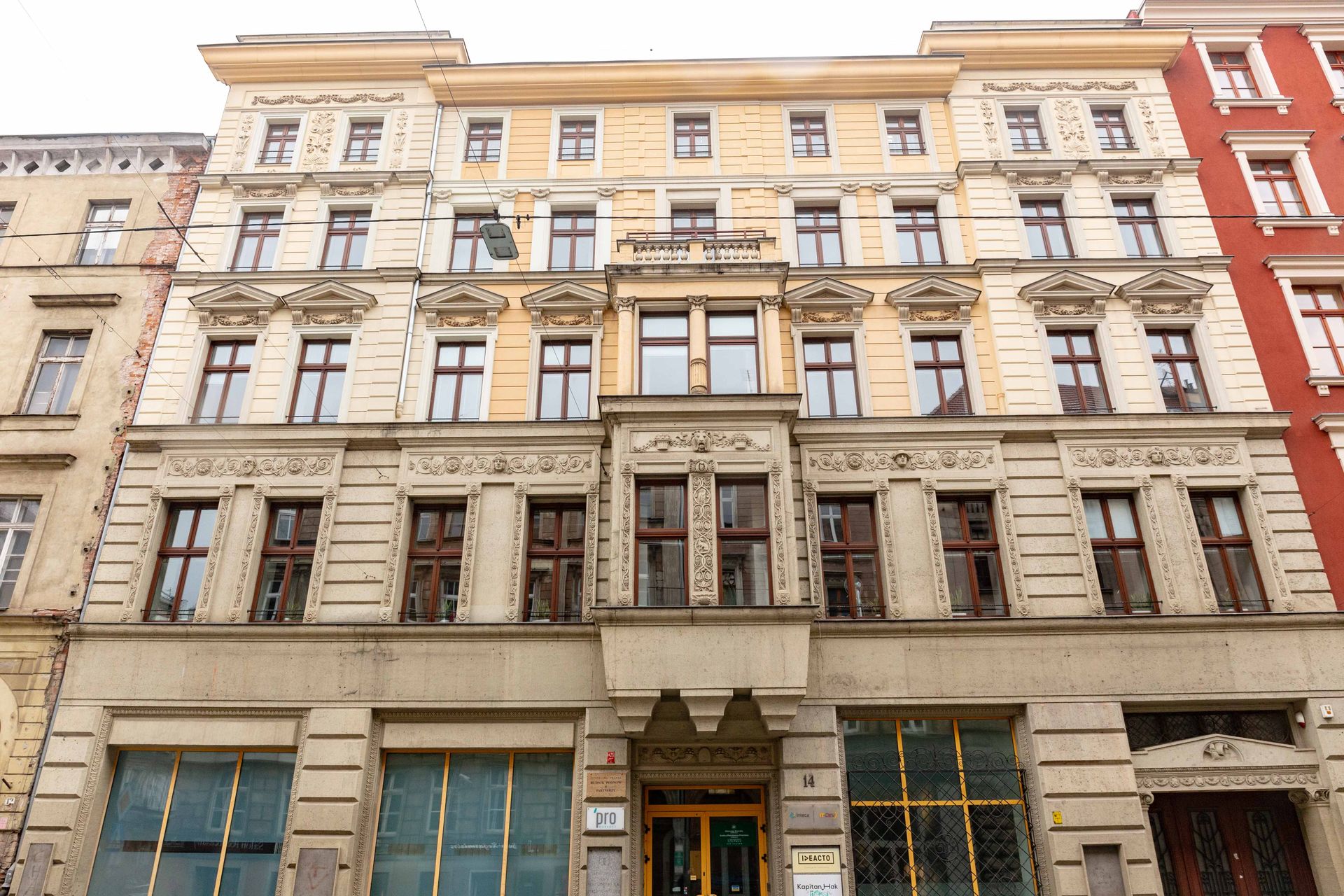 Wrocław: Unirest przebuduje kamienicę w centrum na hotel. Wcześniej był w niej bank