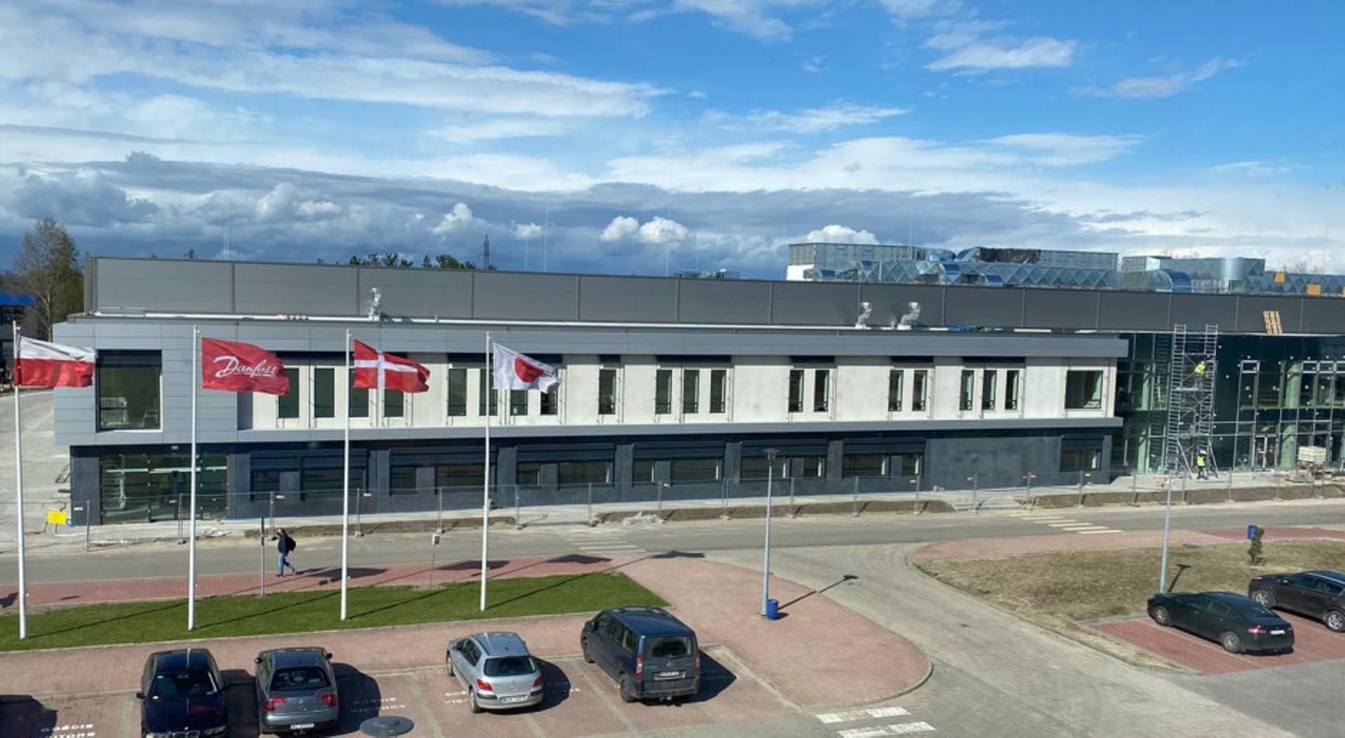 Do końca 2021 roku Danfoss zatrudni w Grodzisku Mazowieckim 400 nowych pracowników