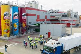 Kellogg inwestuje 275 mln zł w polską fabrykę słynnych przekąsek Pringles 