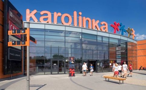 Centrum handlowe Karolinka i Solaris Center z nowymi najemcami