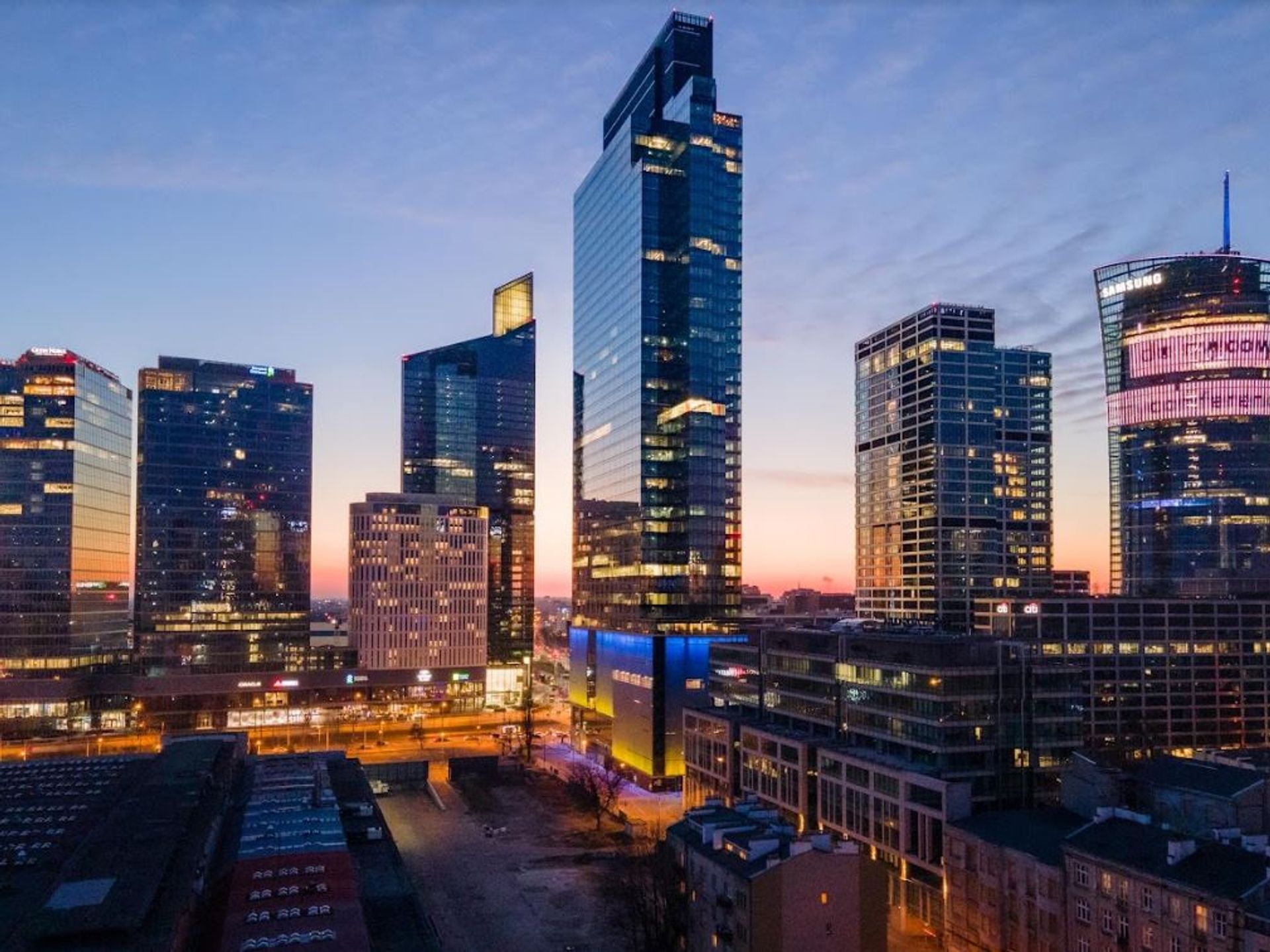 Potencjał inwestycyjny Warszawy rośnie. Jak będzie wyglądać przyszłość stolicy?