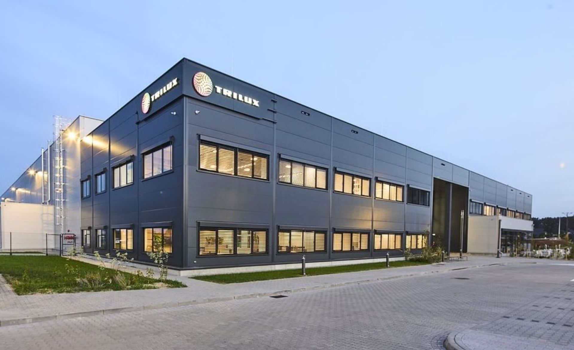 Niemiecki TRILUX uruchamia nową linię produkcyjną FINEA w Świdniku