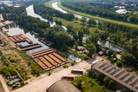 Wrocław: Chcą zasypać basen i zabudować dawną, zabytkową stocznię