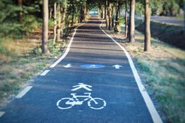 Ponad 12 kilometrów nowych cyklostrad na Dolnym Śląsku. Zawonia i Twardogóra budują trasy