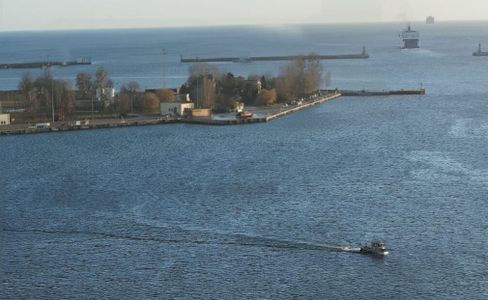 Przebudowa Nabrzeża Pomocniczego w Porcie Gdynia wchodzi w etap realizacji