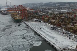 Port Gdynia: Strategiczna inwestycja oddana do użytku. Infrastruktura gotowa na 400-metrowe kontenerowce