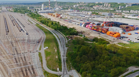 Coraz bliżej zakończenia budowy Terminala Intermodalnego na terenie Centrum Logistycznego Portu Gdynia [FILM]