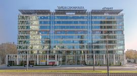 [Warszawa] Zarządca nieruchomościami komercjalnymi zostaje w biurowcu Prosta Office Centre w Warszawie
