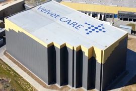 Firma Velvet CARE otworzyła w Małopolsce jeden z największych  automatycznych magazynów wysokiego składowania w Polsce
