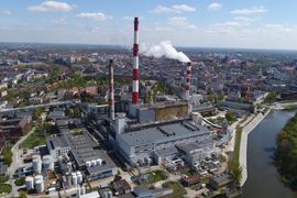 [Wrocław] 120-metrowy komin elektrociepłowni idzie do rozbiórki