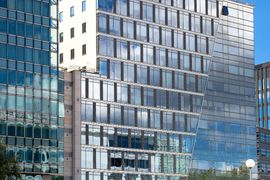[Warszawa] Invesco Real Estate wyznaczyło Savills na agenta wyłącznego biurowca Crown Square