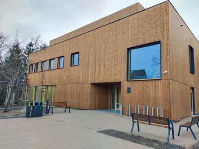 Ekologiczna biblioteka w Warszawie z pozwoleniem na użytkowanie