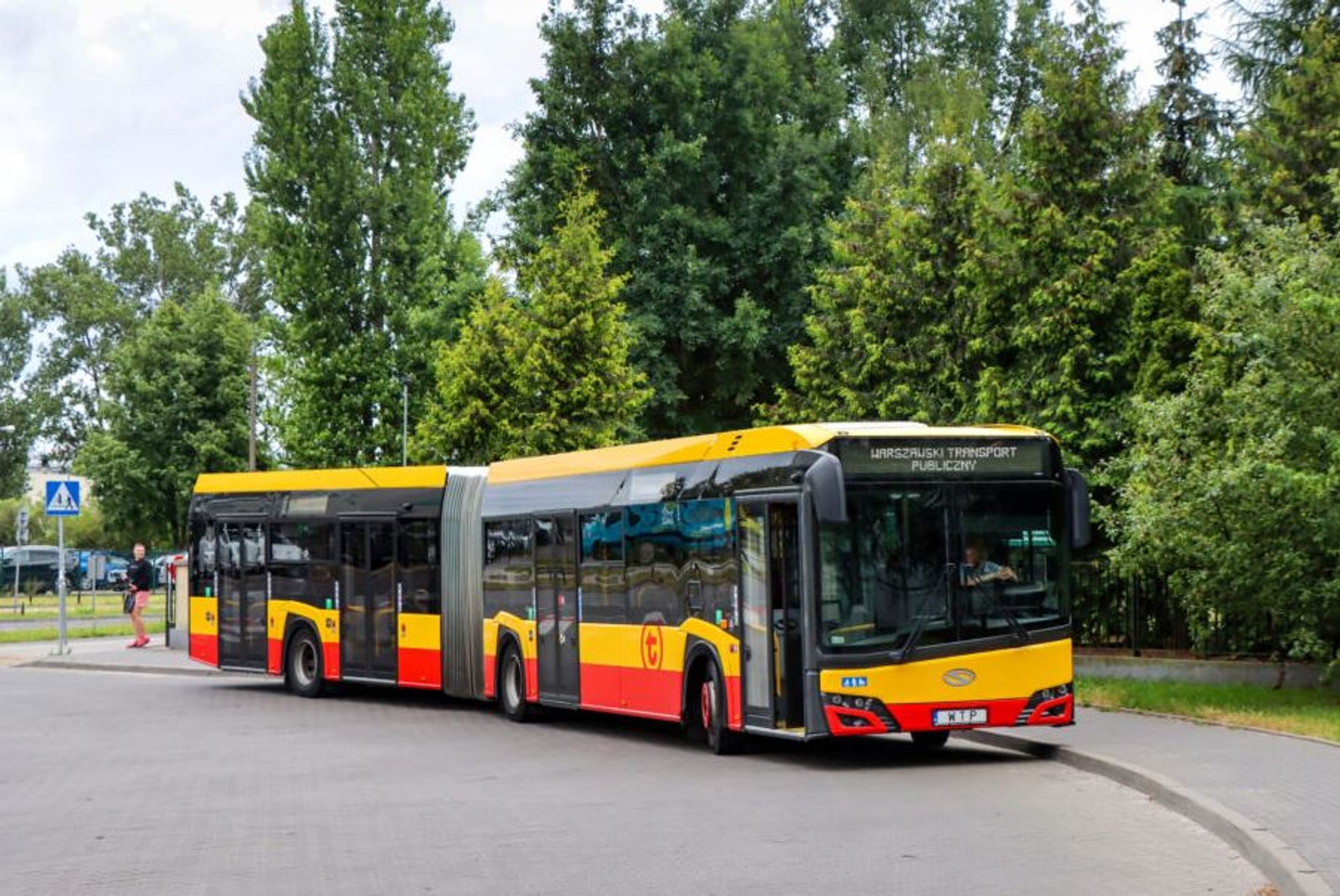 Solaris dostarczy 120 autobusów przegubowych do Warszawy