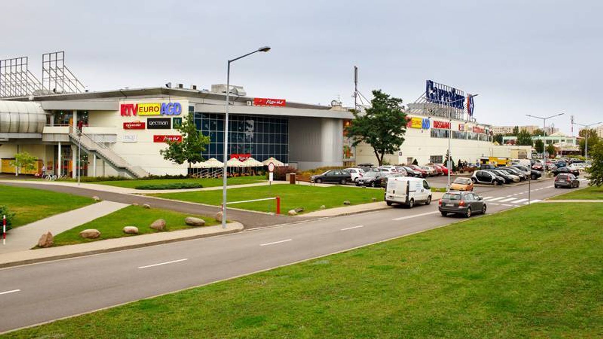 Duże centrum handlowe zniknie z mapy Warszawy, a w jego miejscu powstanie ogromne osiedle mieszkaniowe
