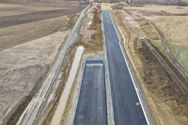 Na Dolnym Śląsku powstaje odcinek drogi ekspresowej S8 Jordanów Śląski – Łagiewniki Zachód [FILM]