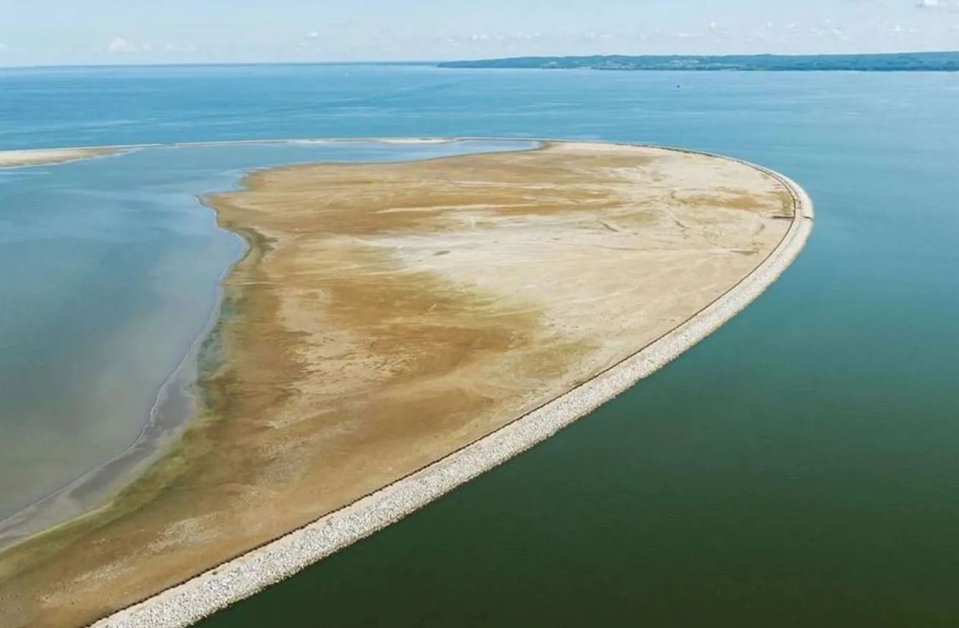 Polsce przybywa nowy teren. Na Pomorzu trwa budowa Wyspy Estyjskiej, sztucznej wyspy refluacyjnej na Zalewie Wiślanym 