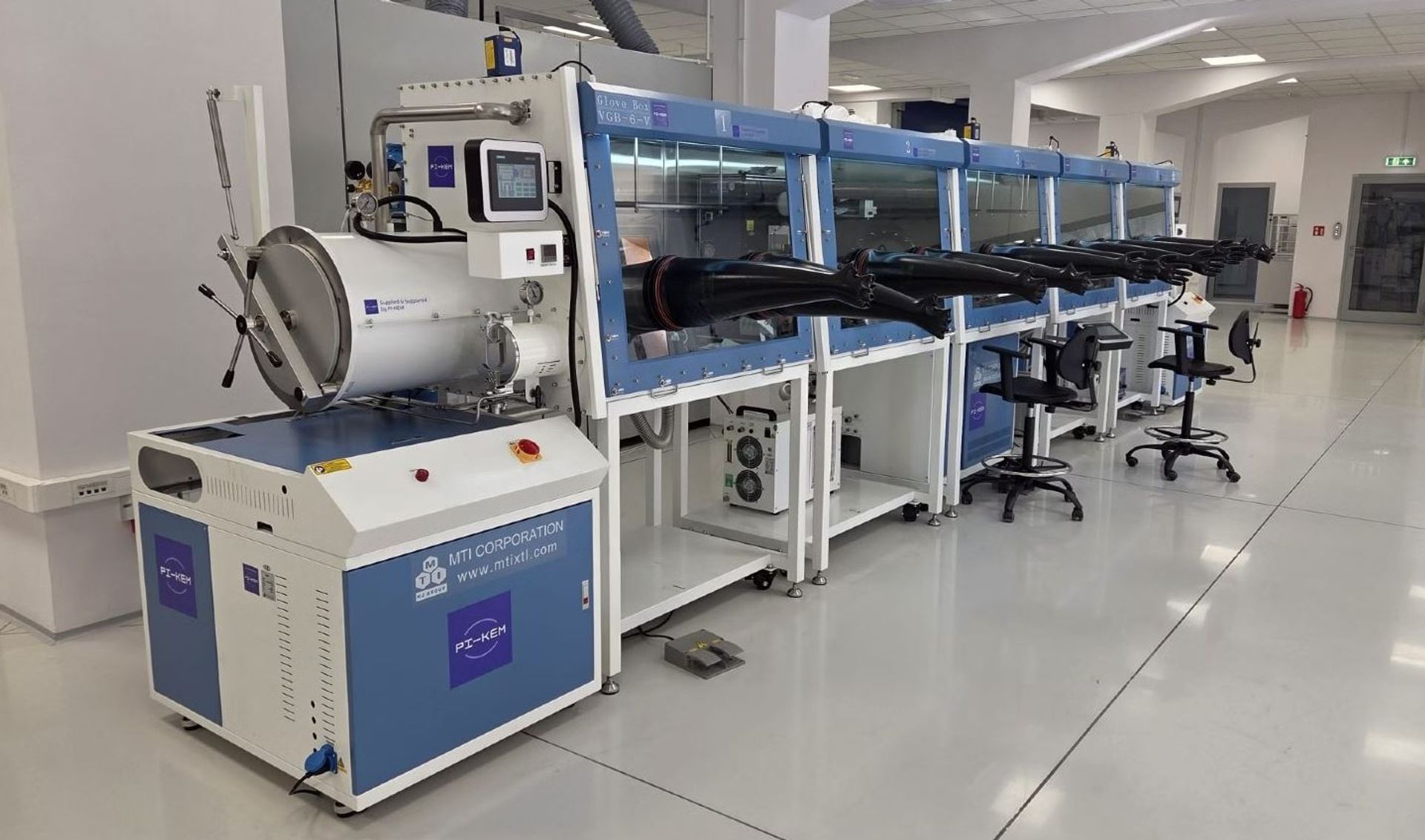 W Poznaniu uruchomiono unikalne w skali Europy laboratorium do produkcji ogniw bateryjnych 