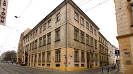 Ruszył remont i przebudowa zabytkowego pałacu przy ulicy Szewskiej 49 we Wrocławiu [WIZUALIZACJE + ZDJĘCIA]