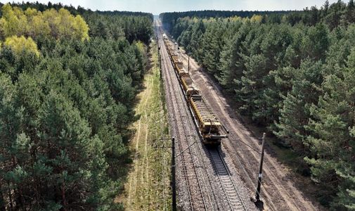 Będą szybsze podróże koleją z Kielc w kierunku Buska-Zdroju i Połańca