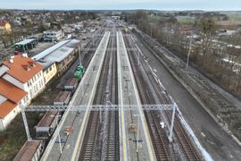 Wielka inwestycja za ponad 1,8 mld złotych! Kończą się prace na odcinku Ełk – Giżycko [FILM]