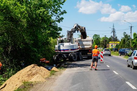 Łask zyska lepsze połączenie z S8. Prace na  Drodze Wojewódzkiej 473 nabierają tempa