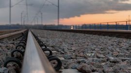 Setki milionów euro na modernizację najważniejszej linii kolejowej w woj. świętokrzyskim