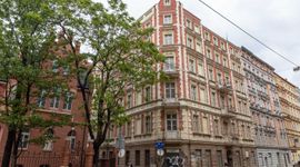 Wrocław: Niemal 10 milionów za budynek do remontu. Zabytkowa kamienica z Nadodrza idzie pod młotek