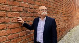 Projekt nowelizacji prawa o własności lokali. "Ograniczy możliwości Polaków z korzyścią dla globalnych korporacji"