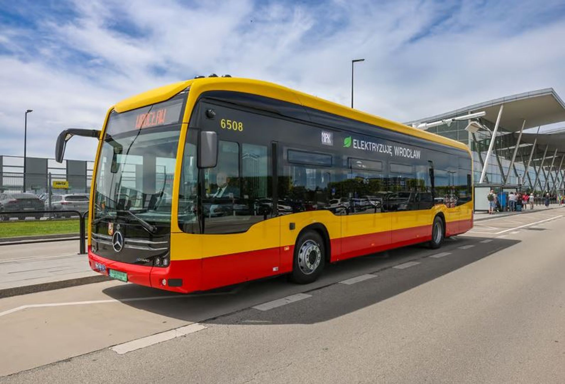 Ile elektryków ma Wrocław i kto za to płaci? Kulisy rewolucji taborowej MPK