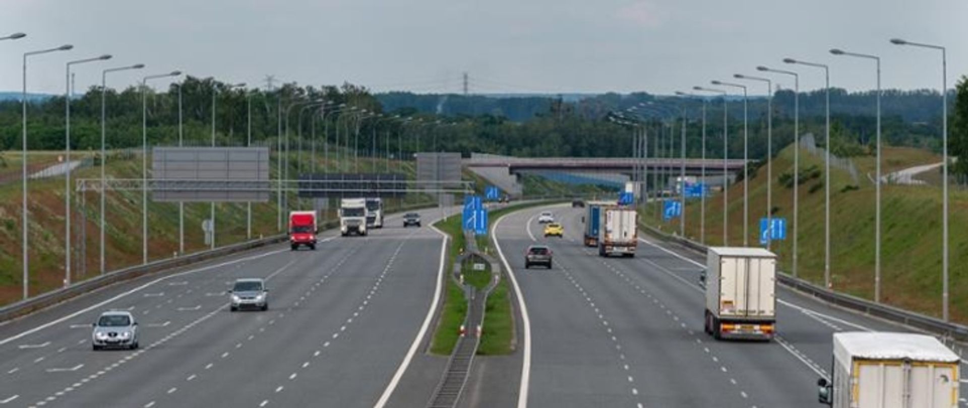 Miliony euro na kolejne odcinki dróg ekspresowych w Polsce