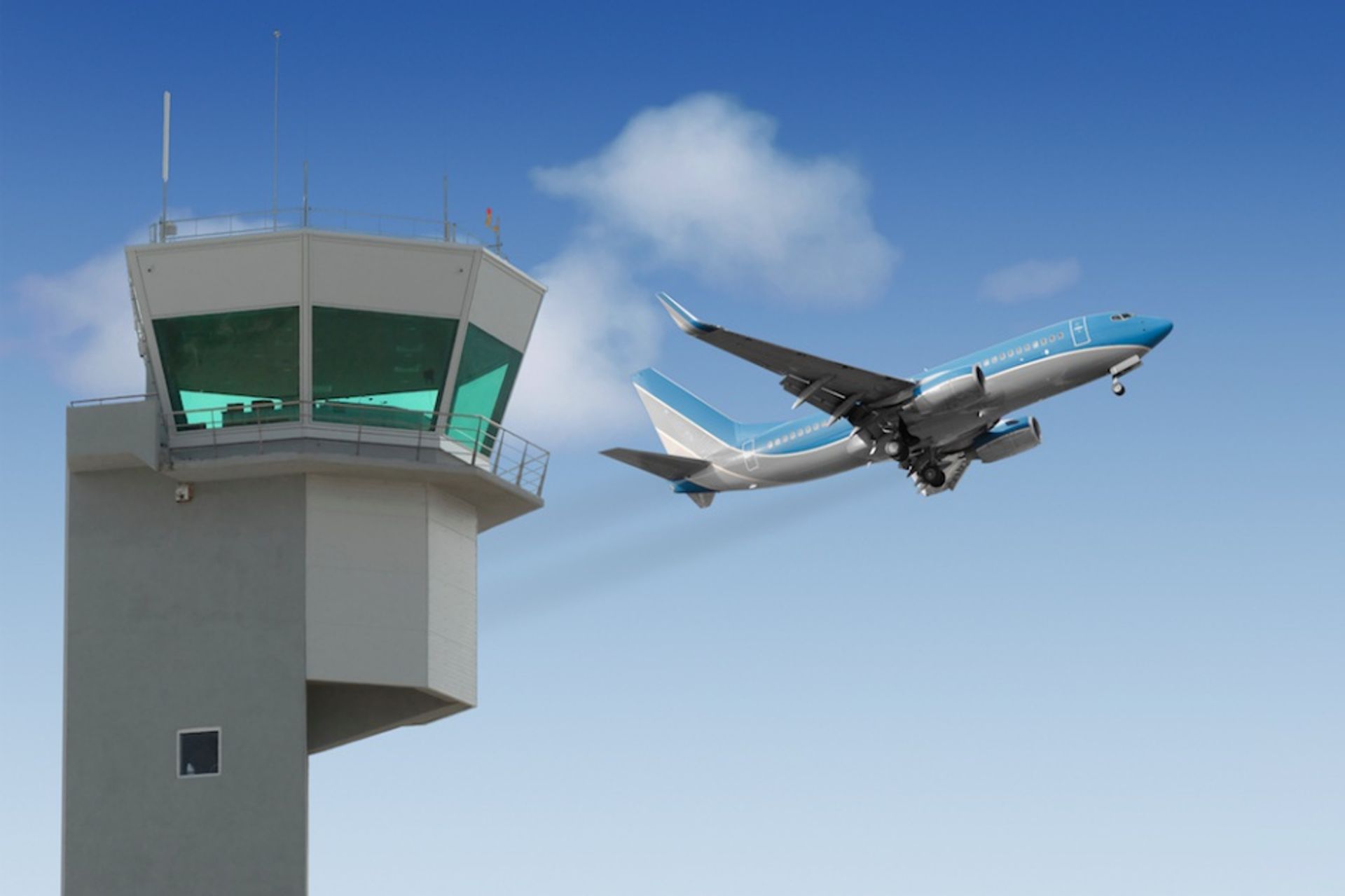  Mazurskie lotnisko z dodatkowymi środkami i nowym połączeniem