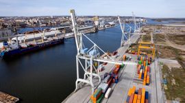 Port Szczecin gotowy na większe statki. Kanał Dębicki został przebudowany [FILM]