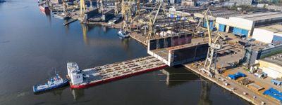 W Szczecinie powstaje największy dok pływający na Morzu Bałtyckim [ZDJĘCIA]