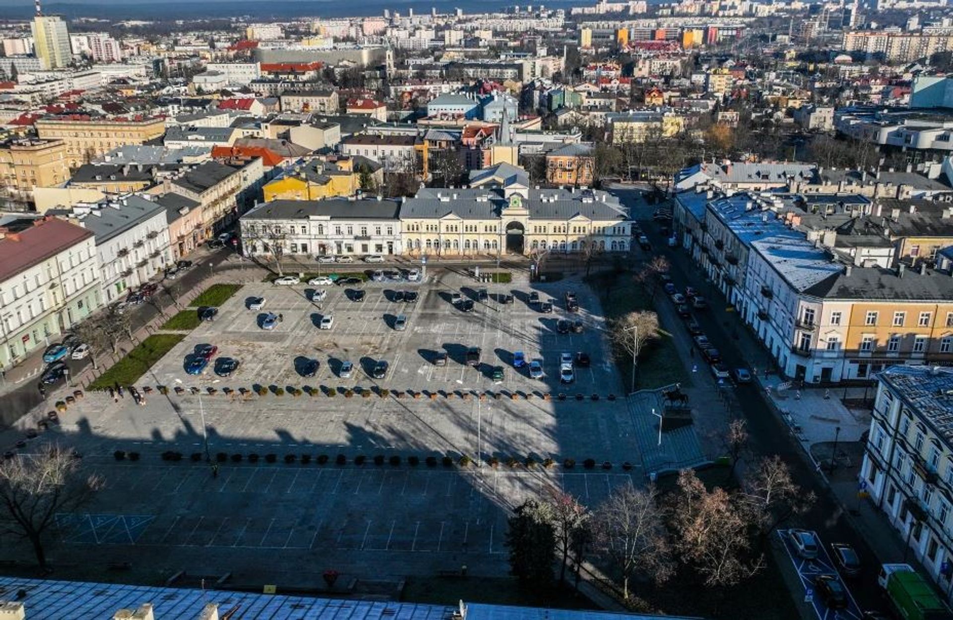 Plac Wolności w Kielcach przejdzie wielką metamorfozę. Pod ziemią powstanie parking, który w razie zagrożenia stanie się schronem