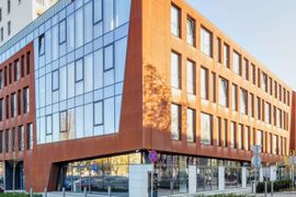 Globalne centrum usług firmy Swarovski pozostanie w biurowcu Yoko w Gdańsku