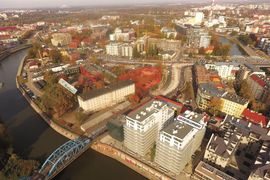Jeden z najbogatszych Polaków kupił jedną z najdroższych i najbardziej atrakcyjnych działek w centrum Wrocławia. Gigantyczna cena za metr kwadratowy!