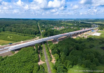 Powstają kolejne odcinki dróg ekspresowych i obwodnice na Pomorzu Zachodnim [RAPORT]